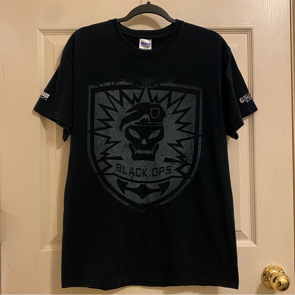 Call Of Duty Black Ops GameStop PreOrder Promo Retro 2010 Gamer COD Tee - Picture 2 of 7
